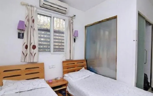 Xingshu 99 Chain Hotel (Shanghai Kongjiang Road Shop)