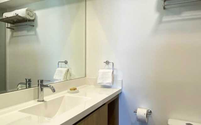 w Fantastic 2BR in the Heart of Miraflores