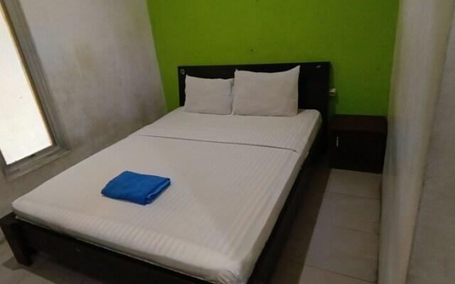 Hotel O Wisma Parakita Syariah Near RS Faisal Patalasang