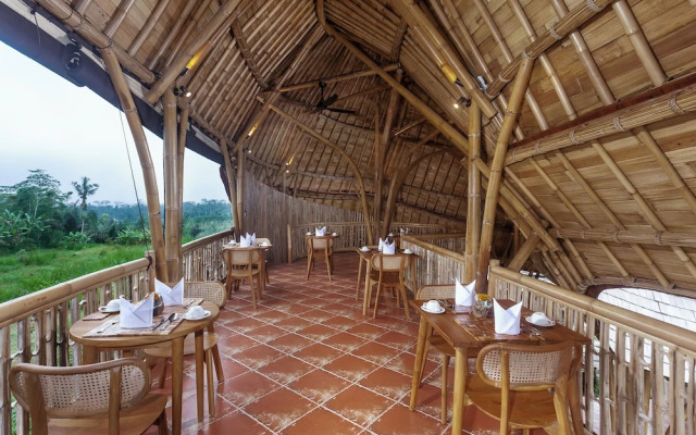 The Scape Valley Villa by Pramana Villas