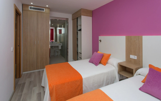 Acuasol Aparthotel 