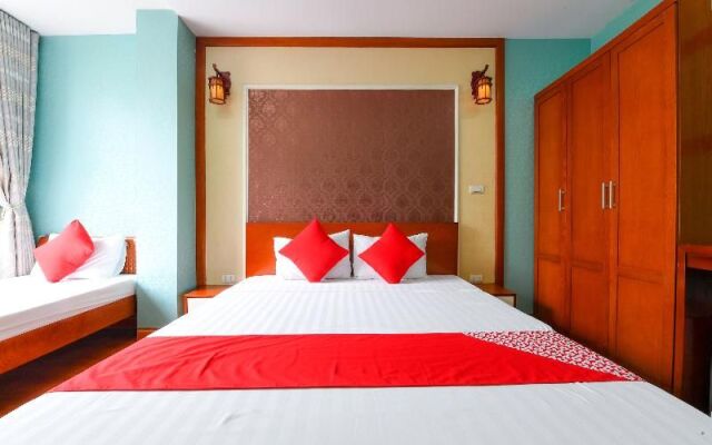 OYO 241 Hp Home Hotel