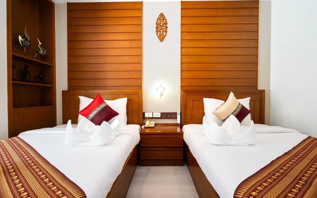 Baan Sukhumvit Soi 18