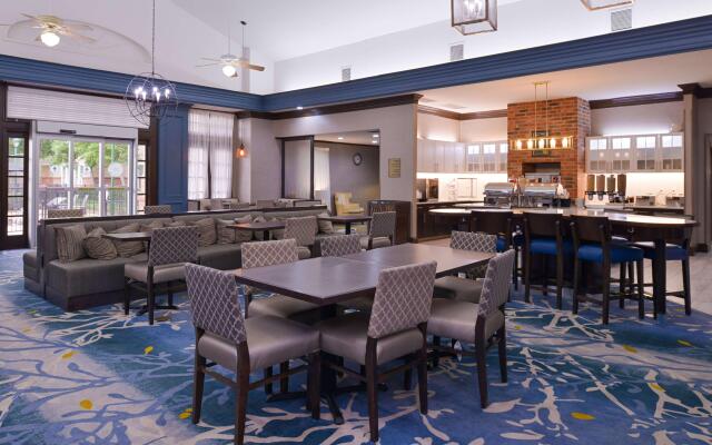 Homewood Suites by Hilton Dallas-Lewisville