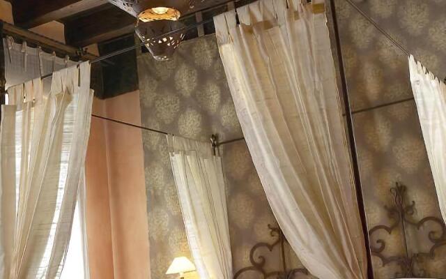Novecento Boutique Hotel