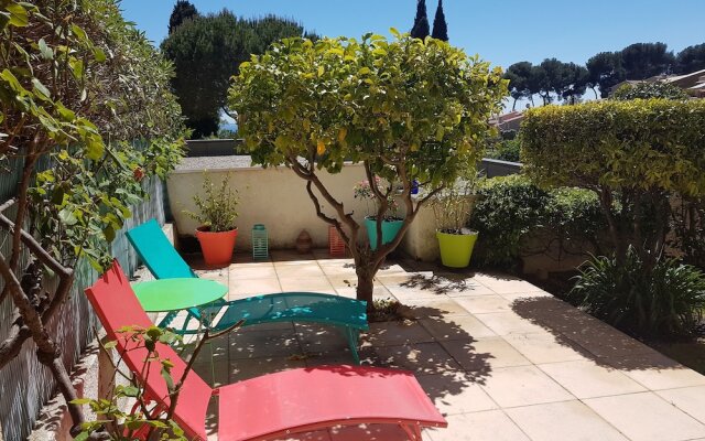 Jolie T3 Var vue mer terrasse et jardin