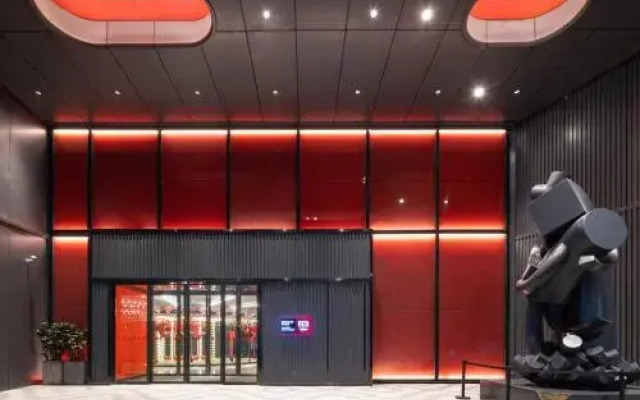 Radisson RED Hotel Zhuhai Gongbei Port