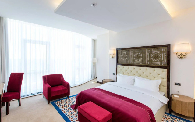 KADORR Hotel Resort & Spa