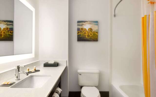 La Quinta Inn & Suites by Wyndham Dublin
