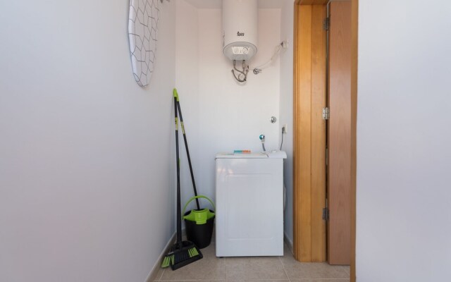 Luxury Flat with private parking
