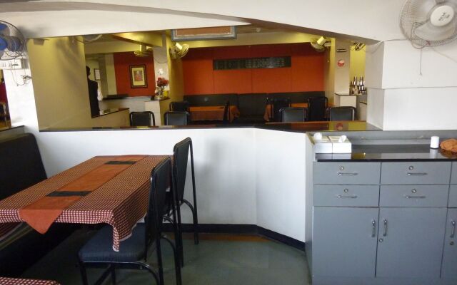 Hotel RutuGandh Heritage