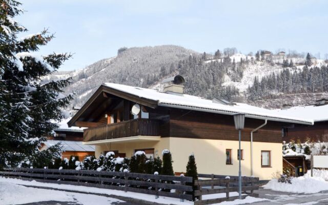 Alpenchalets (ZSE204)