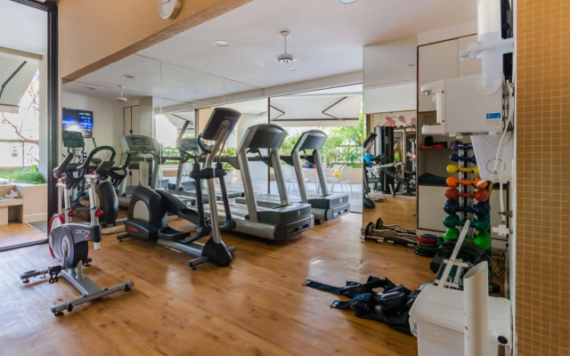 Mc Flats The Claridge