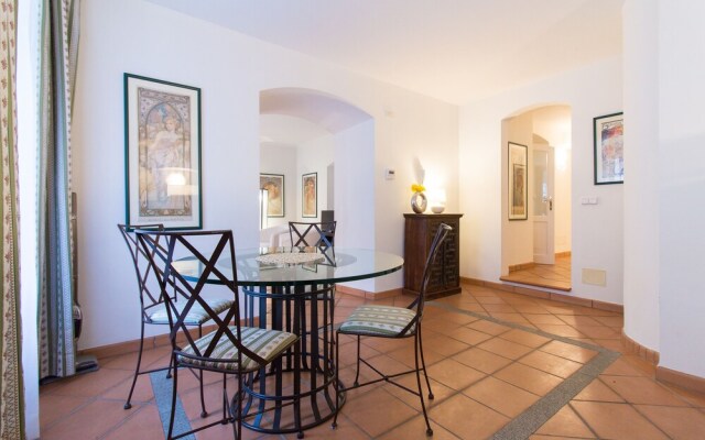 Hroznova Apartment Charles Bridge II
