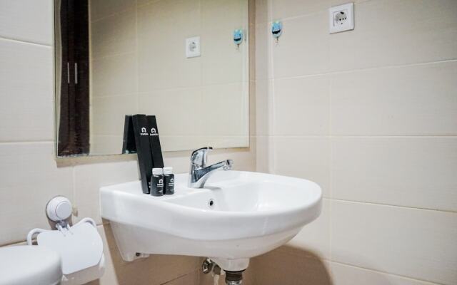 Stylish and Comfy Studio Saveria Apartment