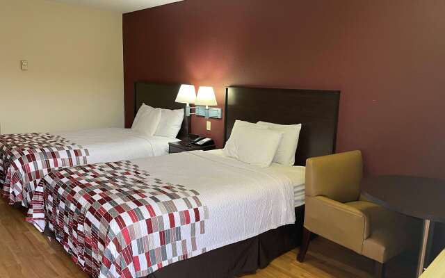 Red Roof Inn Toledo - Holland