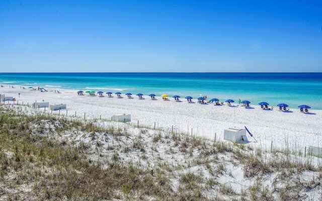 The Crescent 111 - 1638157