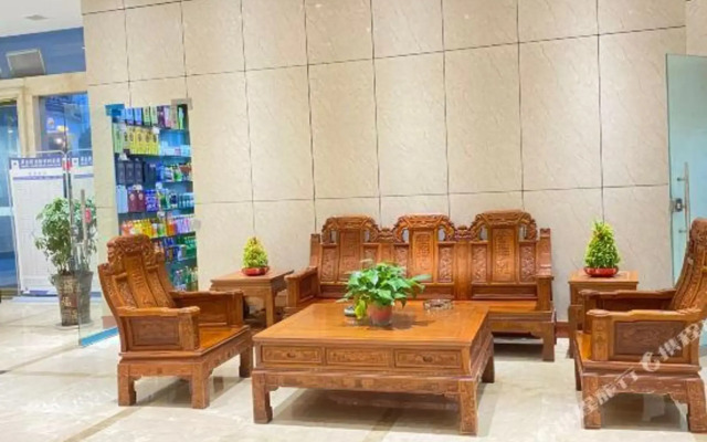 Zheshang Hotel (Renhuai Government Store)