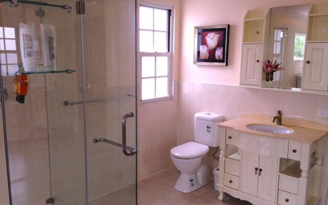 4 Ensuite Chelsea Villa CBD-Airport