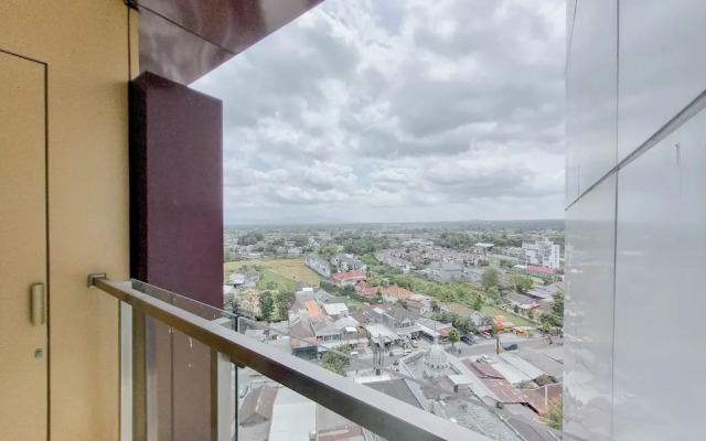 Relaxing And Cozy Studio Patraland Amarta Apartment