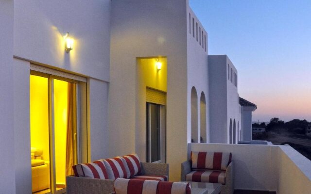 Mnar Castle Apartments