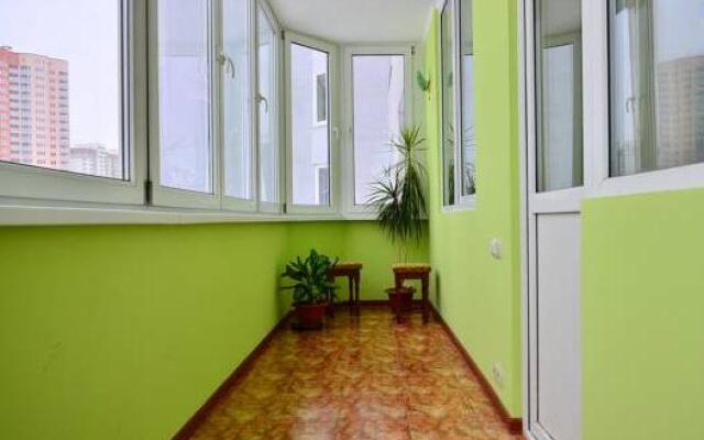 Отель Nadobu Hotel Poznyaki