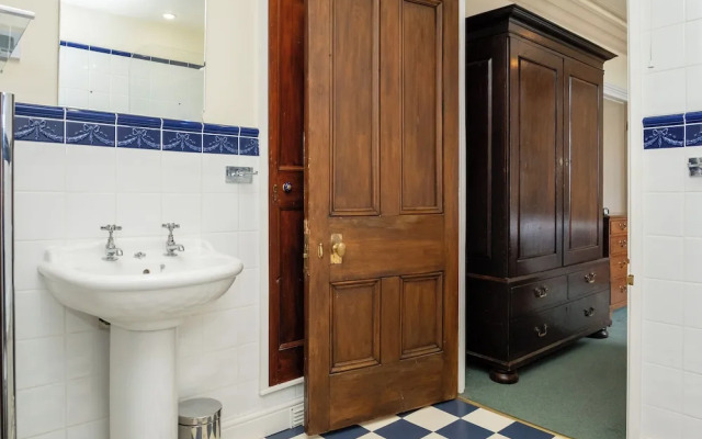 Watermouth Castle, Clock Tower Apartment