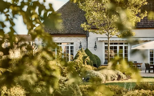 COMO Le Montrachet