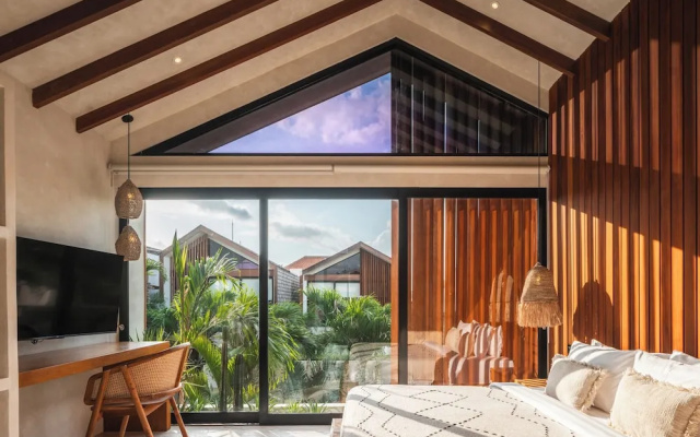 Blacksand Villas Echo Beach Canggu, by Sandara – Guest Rooms – Canggu