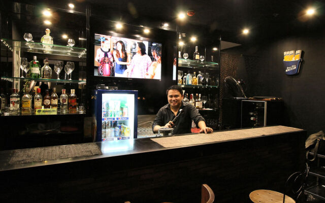 ZEN Rooms Suez Street Makati