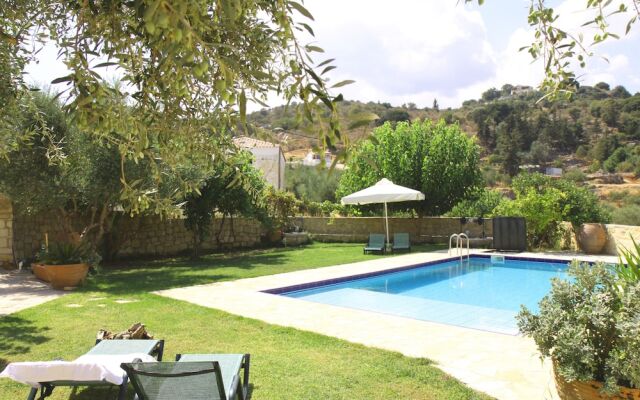 Filippou Villa - Living In Nature