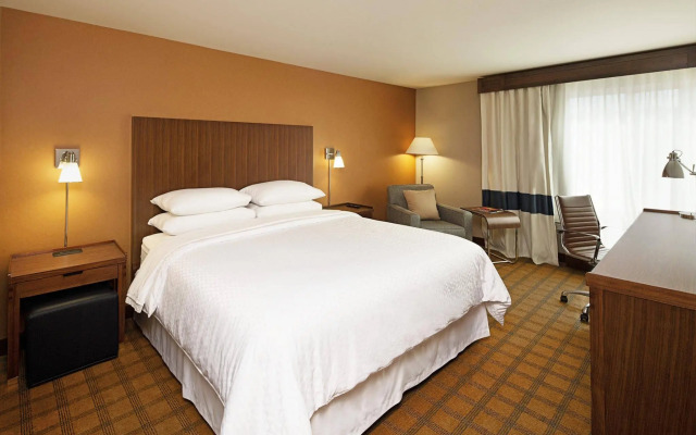 Four Points by Sheraton Downtown Seattle Center