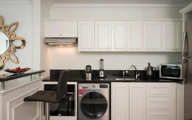 Beirut Versace Tower LUXURY SUITES - Downtown