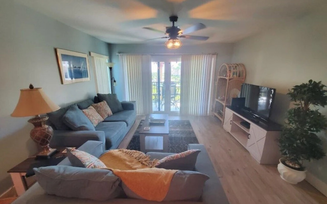Sea Place 13238