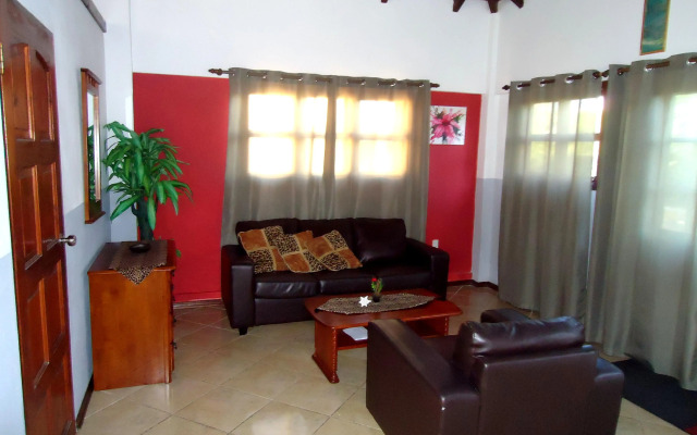 Sea Horizon Apartments (across from Mambo Beach)