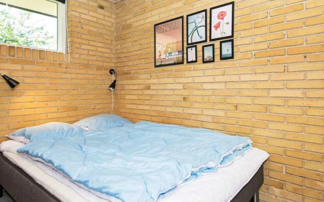 6 Person Holiday Home in Tarm