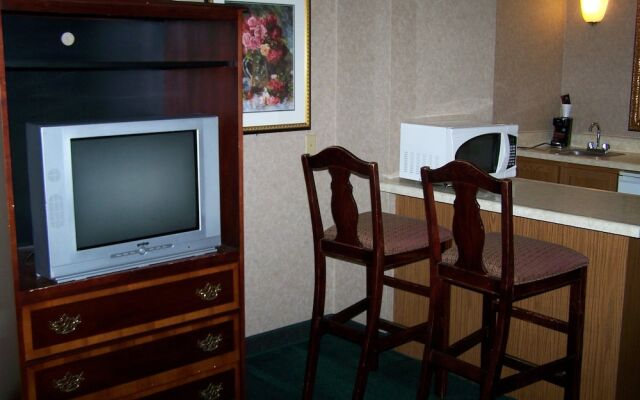 Seasons Inn and Suites