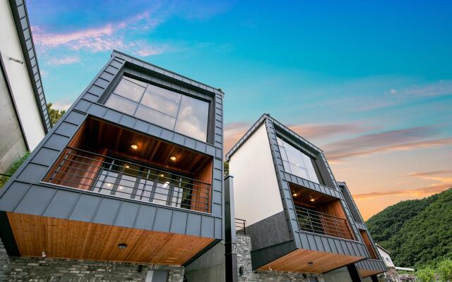 Ulsan Daon Pool Villa