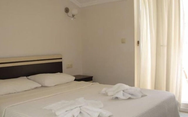 Villa SL06 by JoyLettings