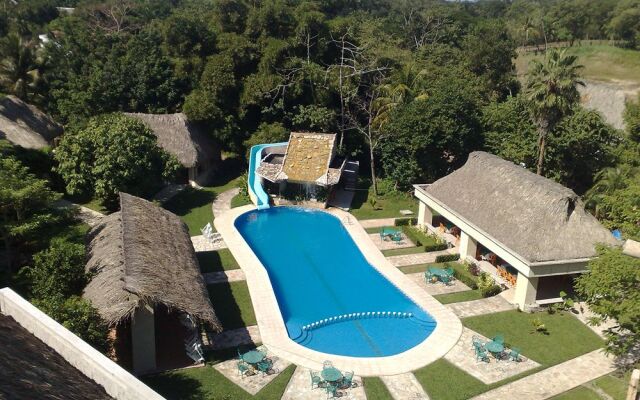 Hotel Villas Kin-Ha