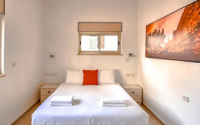 Lovely 3BR in Gordon/Dizengoff by HolyGuest
