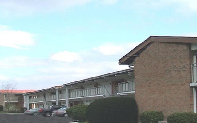 Red Carpet Inn