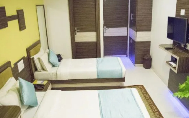FabHotel Classic Inn Navrangpura