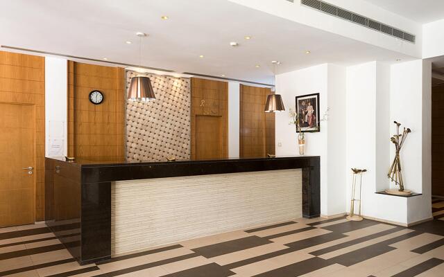 Golf Royal Hotel