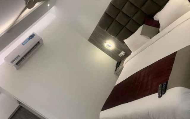 Hotel Lotus Inn