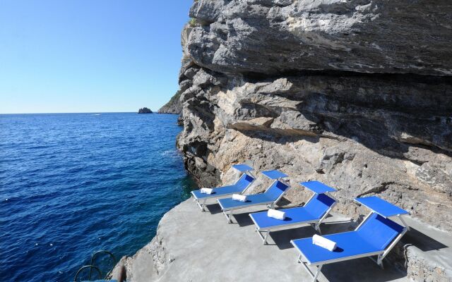 Hotel Torre Saracena