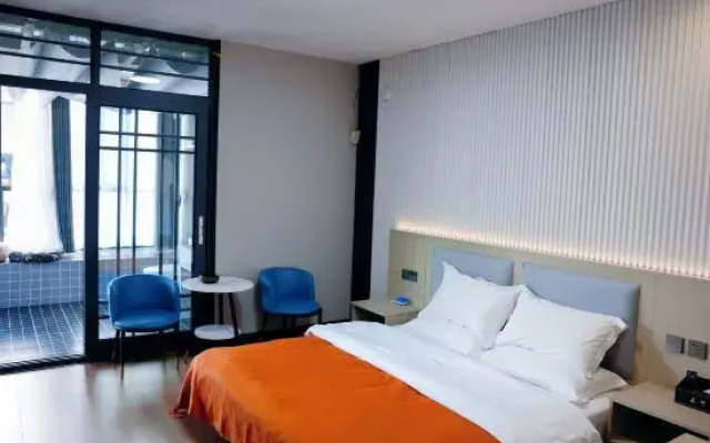 Wuyuan Mikejia Theme Inn