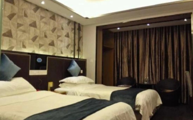Xuefeng Hotel
