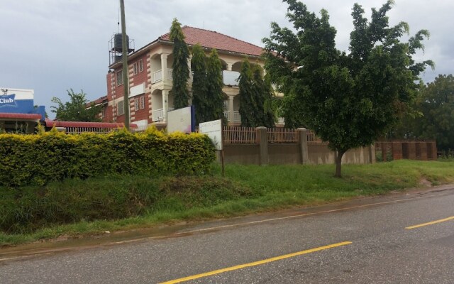 Leosim Hotel Nebbi