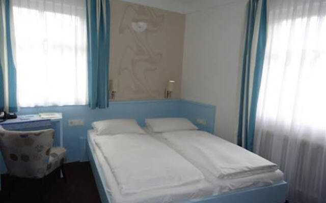 Hotel Koenigsaecker